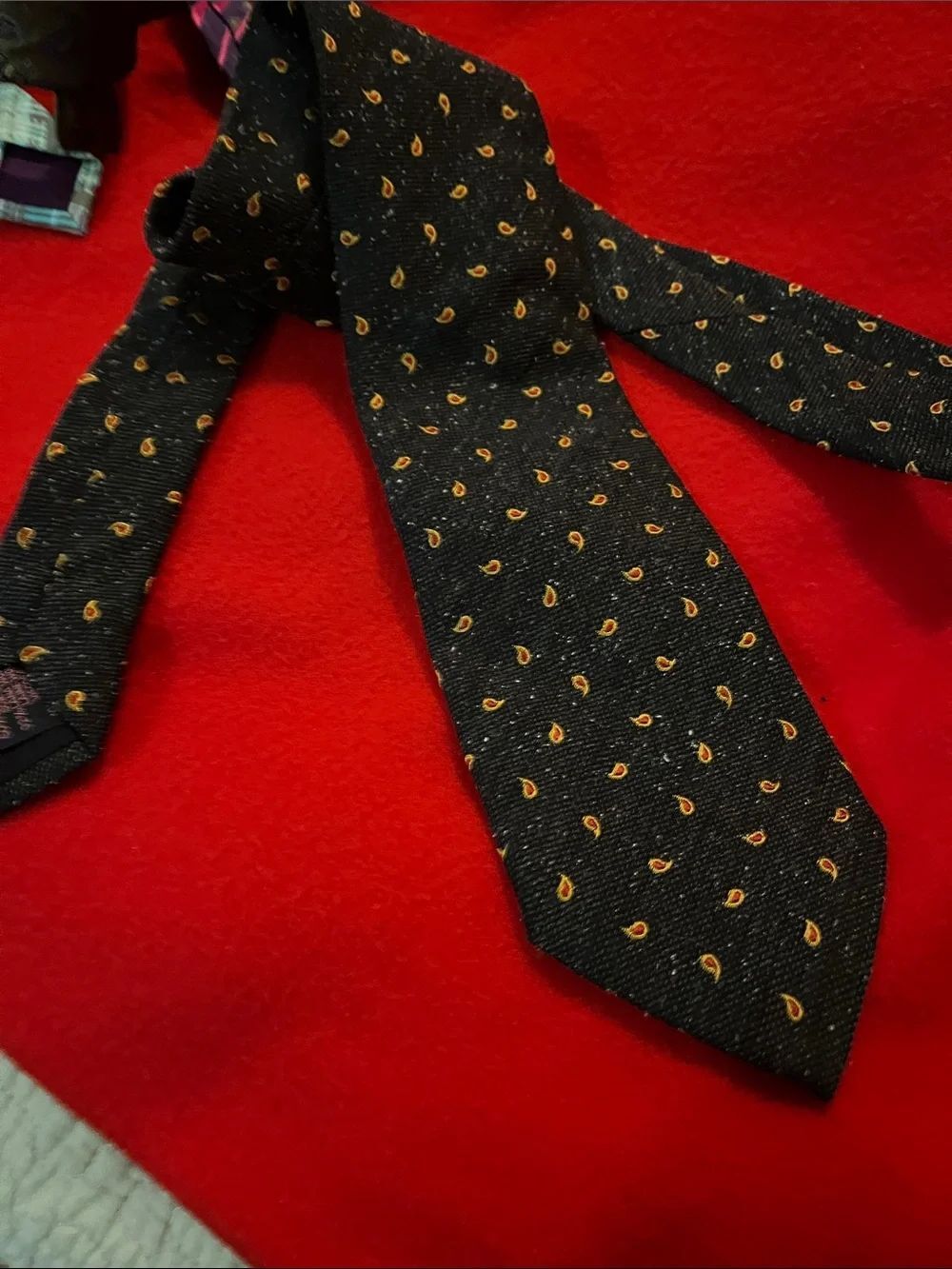 ETRO men’s neck ties - Picture 8 of 8